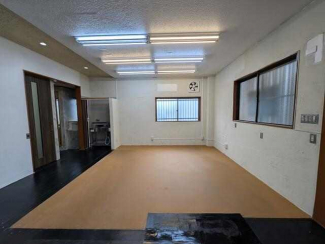 神戸市北区有野中町２丁目の店舗事務所の画像
