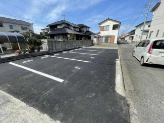 沢津町月極有料駐車場の画像