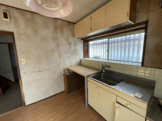 和泉南５丁目　倉庫付き駐車場　南棟の画像