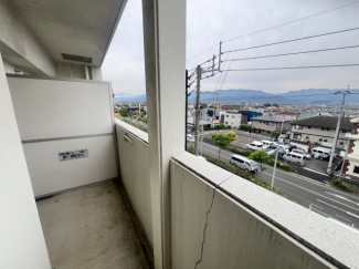 【バルコニー】