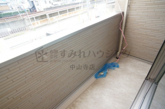 【バルコニー】