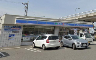 ローソン宇和島明倫町三丁目店まで349m
