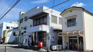 宇和島佐伯町郵便局まで734m