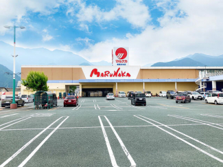 マルナカ新居浜本店まで825m