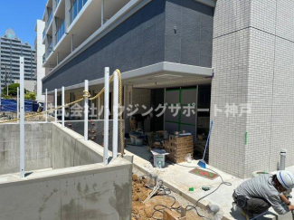 【エントランス】