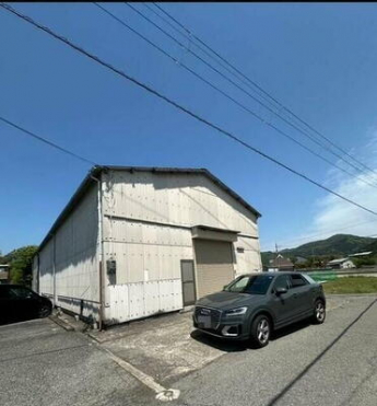 夢前町寺貸倉庫の画像