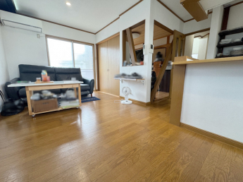 【居間・リビング】