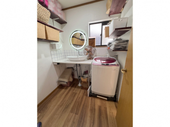 【独立洗面台】