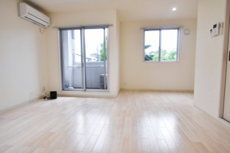 明るいい部屋ですね