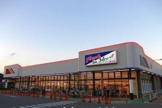 マルアイ亀山店まで600m
