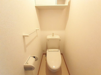 落ち着いたトイレです