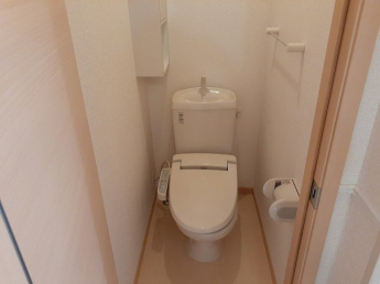 シンプルで使いやすいトイレです