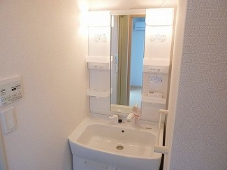 使いやすい洗面所です