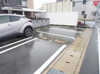 駐車場完備です