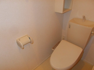 シンプルで使いやすいトイレです