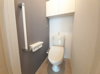 シンプルで使いやすいトイレです
