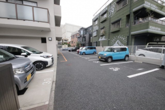 駐車場完備です