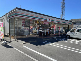 セブンイレブン松山本町３丁目店まで205m