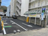 松山市本町３丁目の駐車場の画像