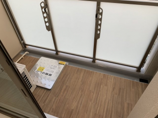 【バルコニー】