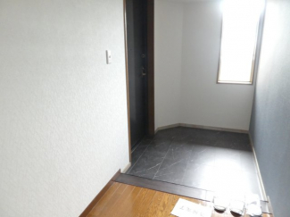 【玄関】