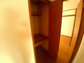 明るい室内です