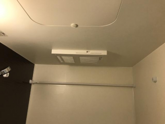 雨の日も安心の浴室乾燥機