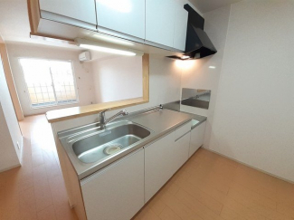 キッチンでお料理をお楽しみください