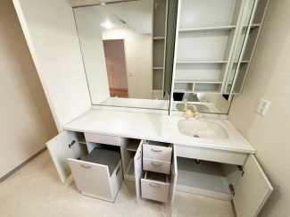 神戸市中央区二宮町３丁目のマンションの画像