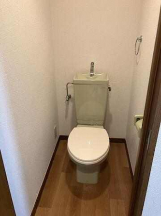 斉部ビルの画像