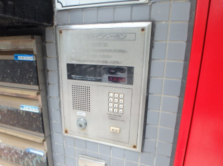 オートロックです