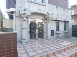 エントランスです