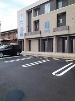 駐車場に車を止められます