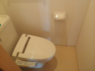 落ち着いたトイレです