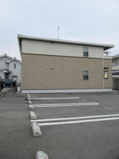 駐車場に車を止められます