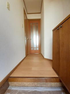 明るい玄関です