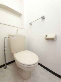 シンプルで使いやすいトイレです