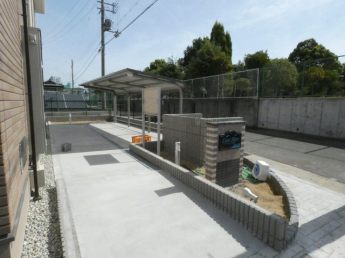 【エントランス】