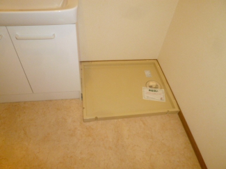 明るい洗面所です