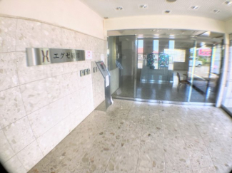オートロック付きマンションです
