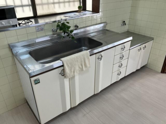前入居者の入居時の状態です。