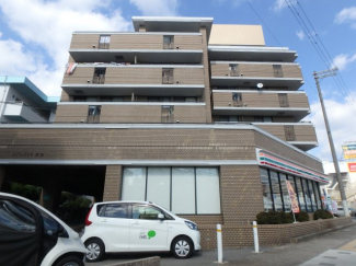 外観は落ち着いています