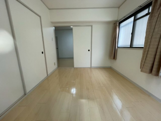 【洋室】