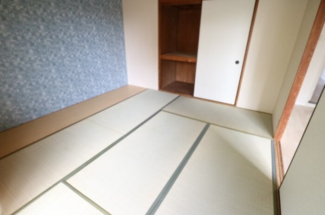 【寝室】