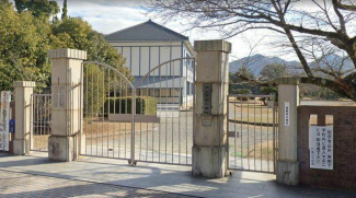 西脇市立西脇小学校まで1100m