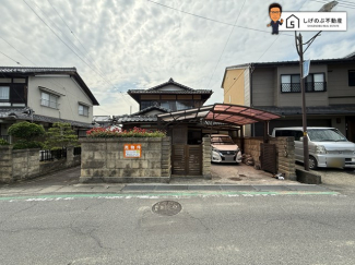 建築条件なし
約103坪
徒歩圏内にスーパーやコンビニエンスストアが充実しているので買い物にとても便利です♪