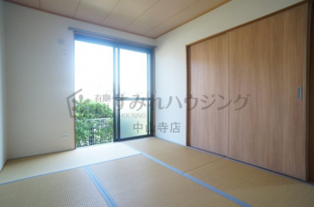 【寝室】