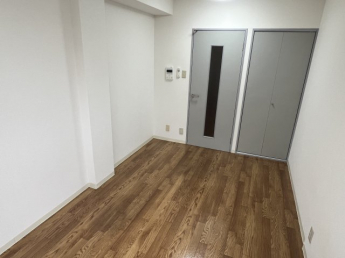 【寝室】