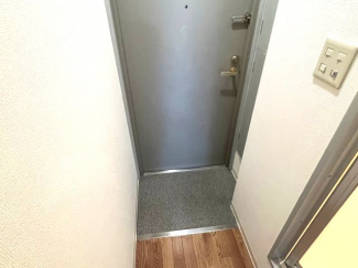 【玄関】