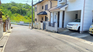 前面道路幅員6ｍ　間口10.9ｍ